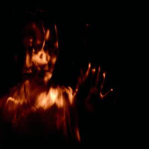 Ojos En La Noche (feat. M.Ruina)