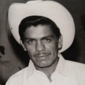 Ramon (feat. El Colmillo)