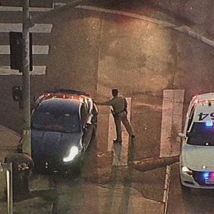 911