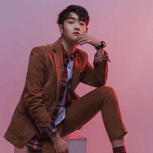 错把路灯当月光（片段）