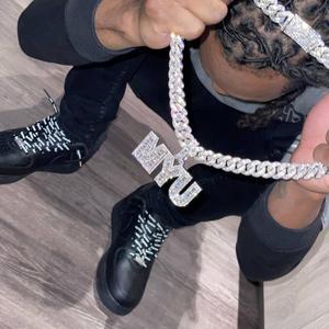 MLB(Moving Like Bitches)