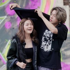 សង្សារខ្លួនឯងមិននឹកទៅនឹកសង្សារគេ