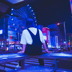 Melty (feat. J Gryphin)