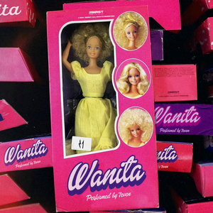 Wanita