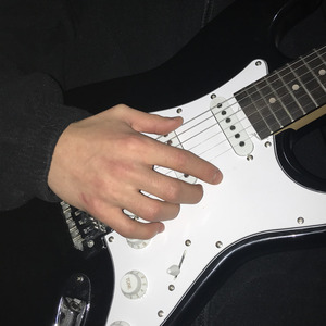 Бейби Рокстар