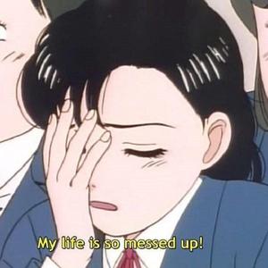 不堪男孩抱头痛哭