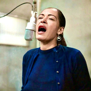 Ain't Misbehavin' (I'm Savin' My Love For You) (Remastered)