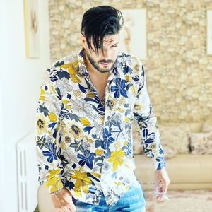 Khrejtili Contra (Live)