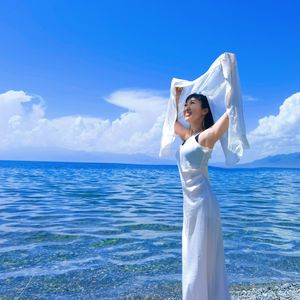 《大美新疆，人间天堂》（正式版1） 伴奏