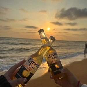 在日落公路把青春唱旧