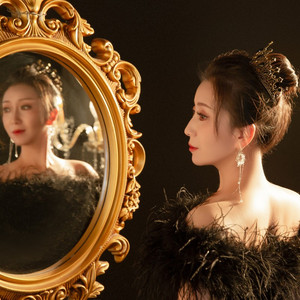 不服咱就干爱谁谁 (伴奏)