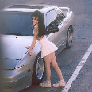 DRIVIN' TO MARS