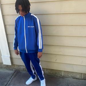 Dedication (feat. 1bagshit)