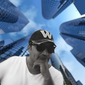 BİR GÜLÜŞÜN YETER