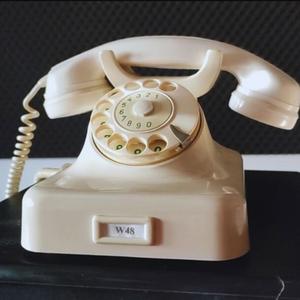 Voicemail (feat. Escriba)