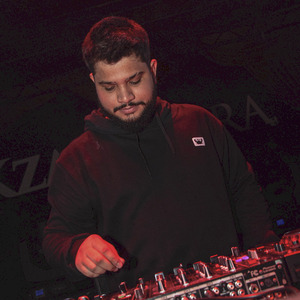 Ain pretu, Eletrofunk