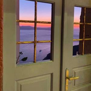 世界一般，但你超值