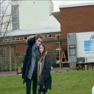 tell me what i did (feat. 1sadboii)