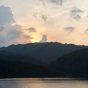 梁老师Tsong-不如不见面（GKself remix）