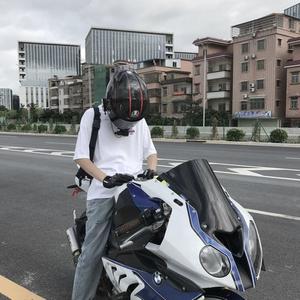 我一定要在黄昏前到达