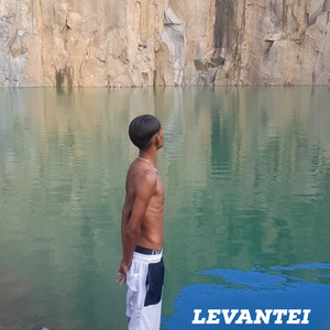 Levantei