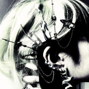 gmfu (breakcore slowed + reverb)