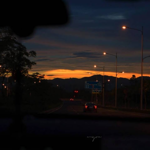 爱一个人或许要慷慨