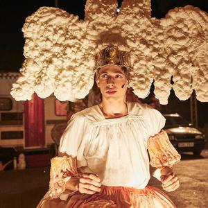 Labuť zpívá, dřív než skoná (Římská Lukrécie)