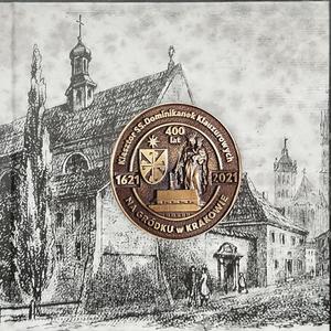 Rozkwitały pąki białych róż