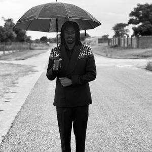 Mapapiro (feat. JaxDabeatbully)