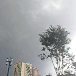把遗憾藏进过往