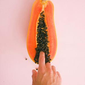 Homem que gosta da fruta não liga pra cor de priquito