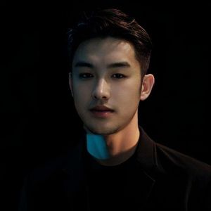 异乡的灯火_杨先森