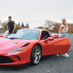 Richman Dreamteam (feat. Angee)