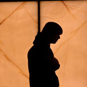 Can't feel anything (feat. Yung Flex)