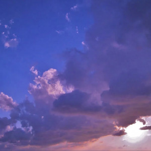 把悲伤留给自己（我想我可以忍住悲伤）