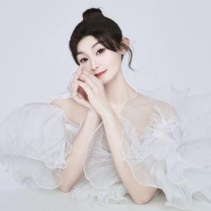 党旗飘扬的方向