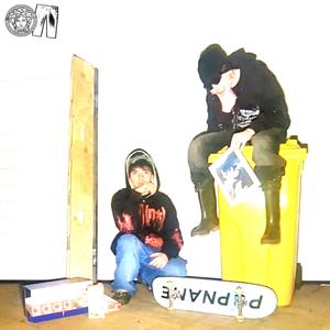 VERSACE DŽÍNY (feat. jeanz)