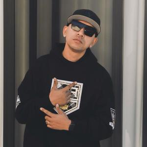 Basuri (feat. Dirty R & Reshma Sunuwar)