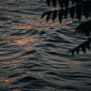 夏夜晴朗的晚上