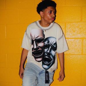 Its A Shark Party (feat. Chia)