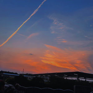 도망가자(Run With Me)