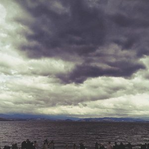 大海在结痂