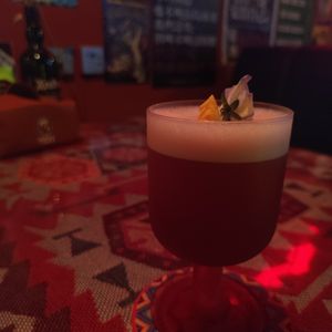 弹吉他的人不伤心