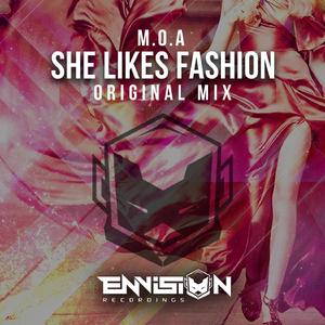 She Likes Fashion (Original Mix)