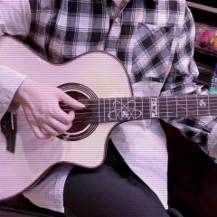 一个人去太古里 (47秒片段)