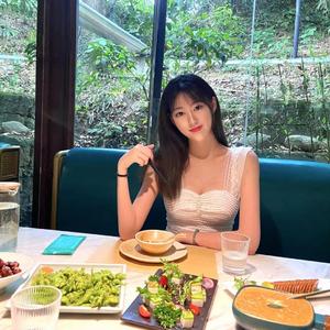 你落在了星空而我在人海中