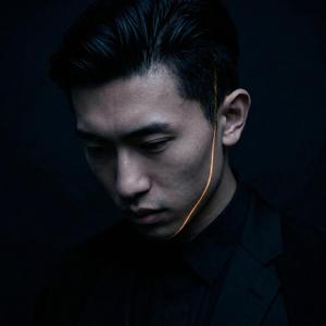 矛盾型依戀: 故作自在 (Chinese Version)