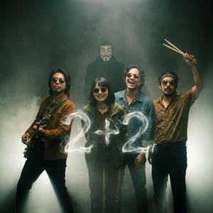 2+2 (feat. iPami)