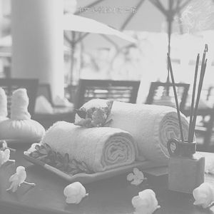 柔和的水疗护理时刻